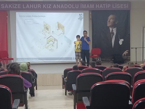 Karşıyaka Muhsin Yazıcıoğlu İmam Hatip Ortaokulu "Afet Farkındalık Eğitimi"